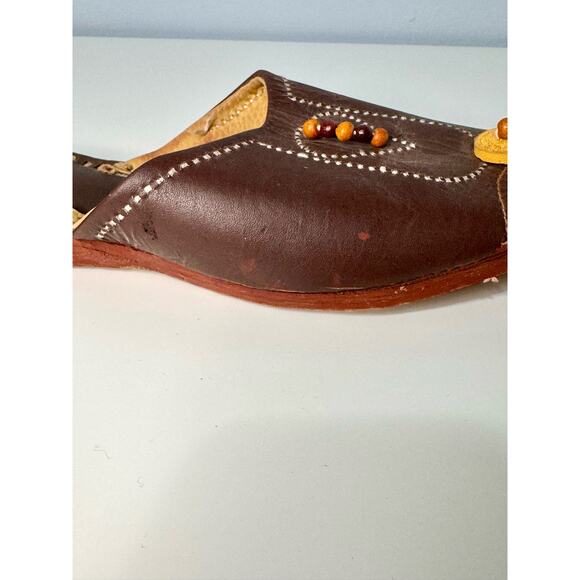 Women's Size 7 Brown Indian Mule Beaded Shoes - Picture 6 of 8